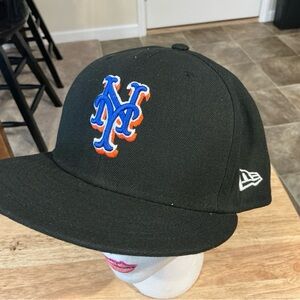New Era Black 59FIFTY NY Mets Official On-Field Cap Size 7 3/4